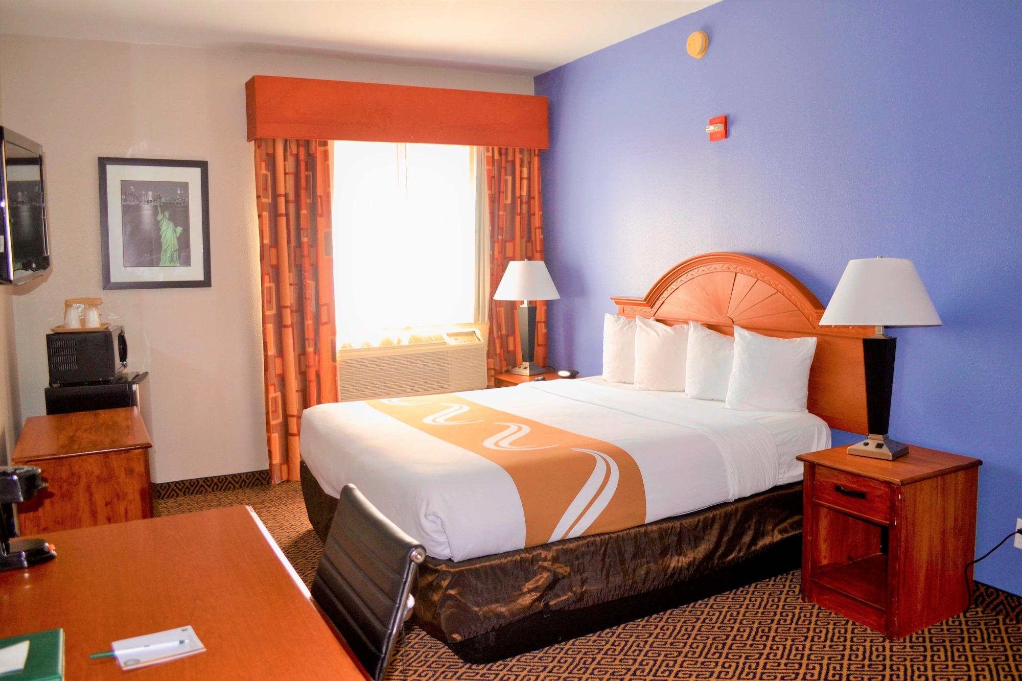 Quality Suites I-44 Tulsa Buitenkant foto