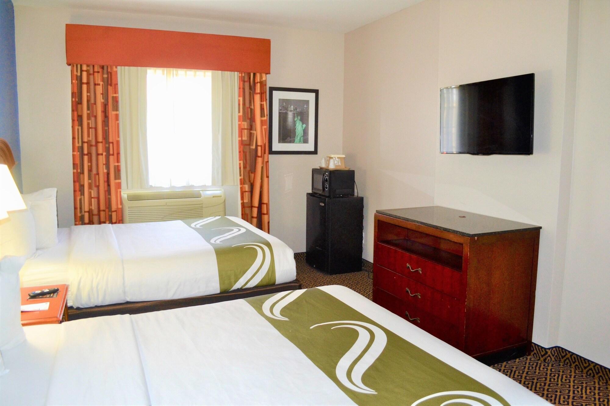 Quality Suites I-44 Tulsa Buitenkant foto