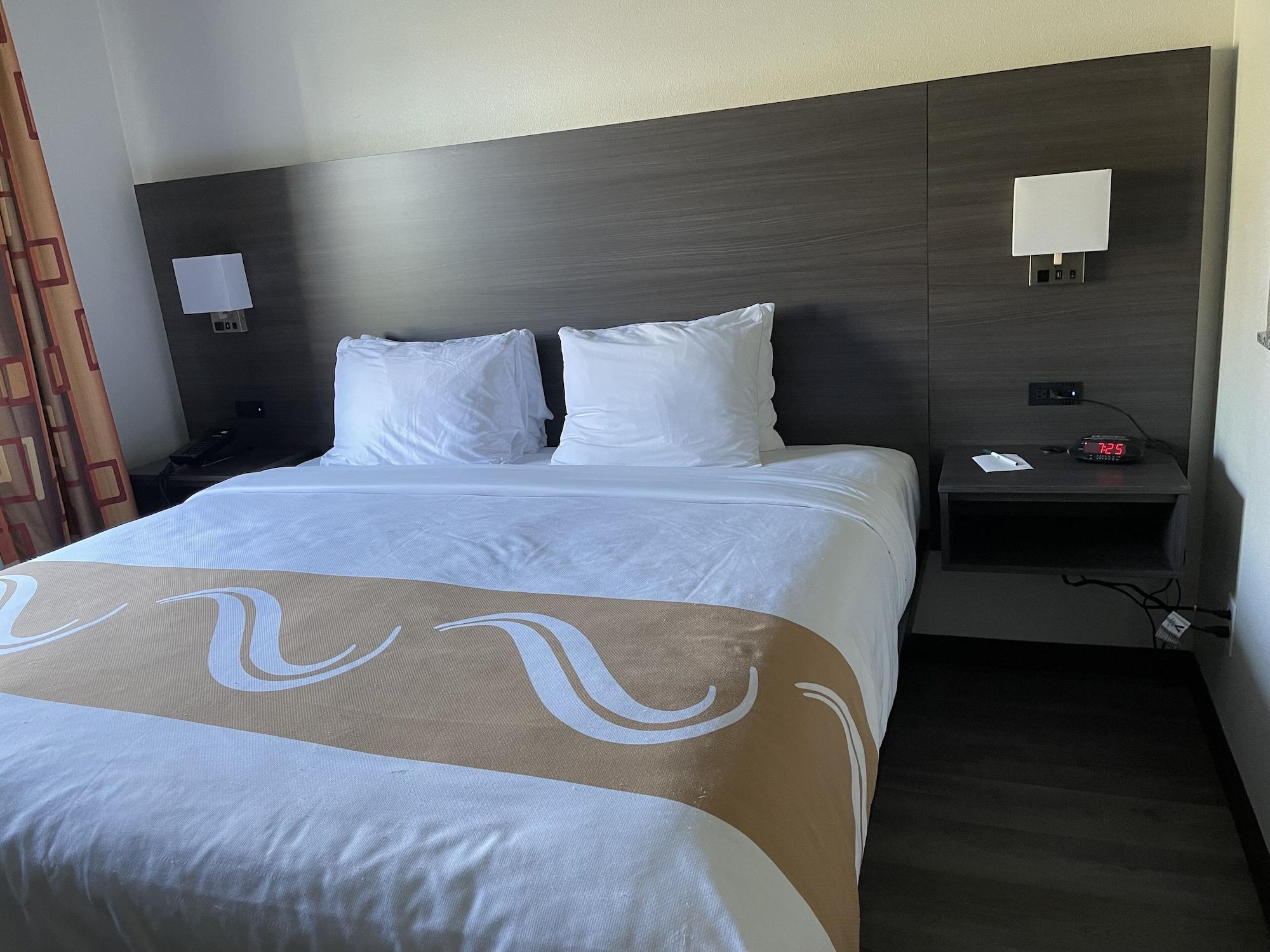 Quality Suites I-44 Tulsa Buitenkant foto